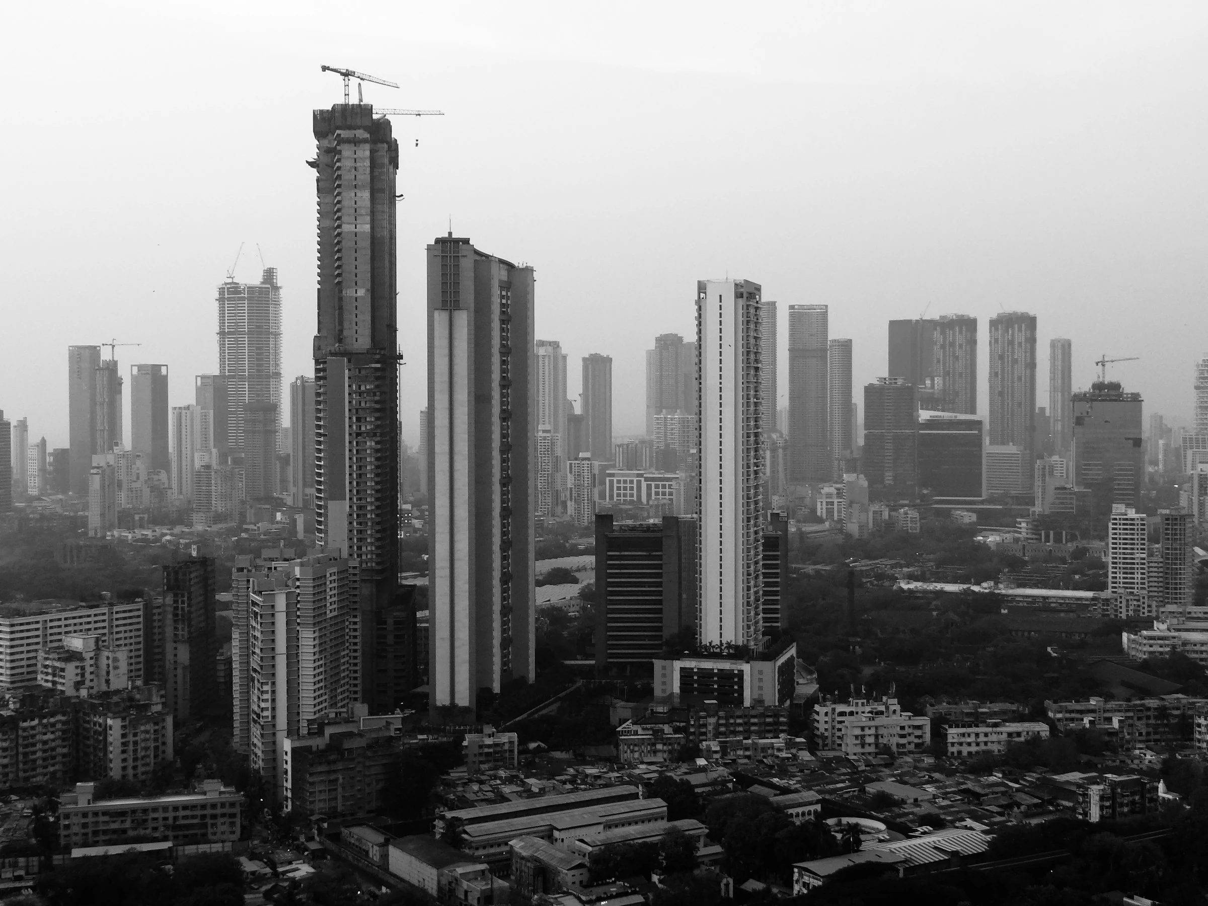 A monochrome Mumbai skyline